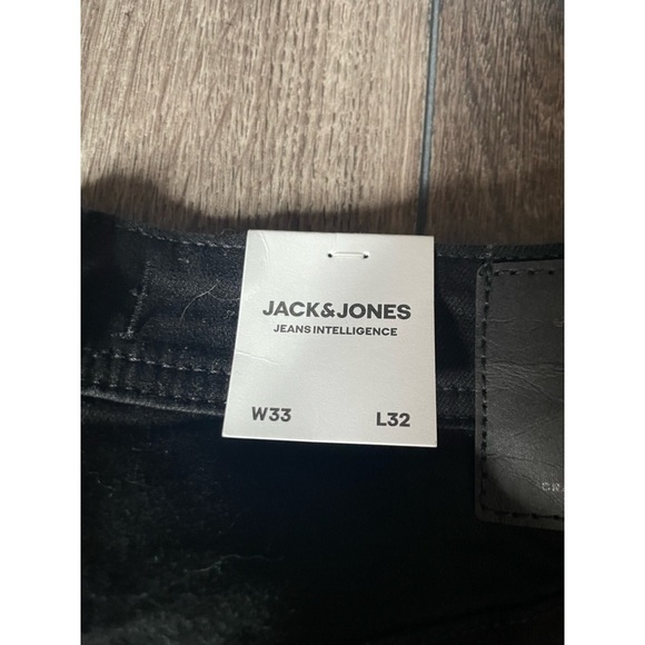 SOLID BLACK JACK AND JONES JEANS - Picture 3 of 3